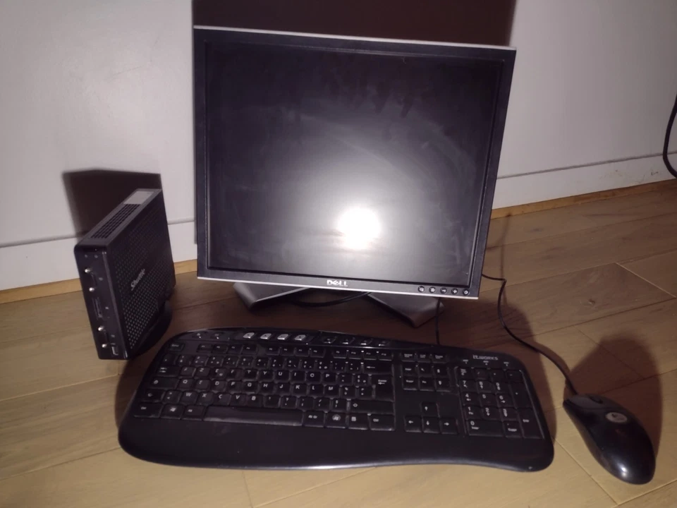 Mini PC Shuttle Intel Atom - Windows 10, RAM : 4 Go, HDD : 500 Go - Photo 2/4
