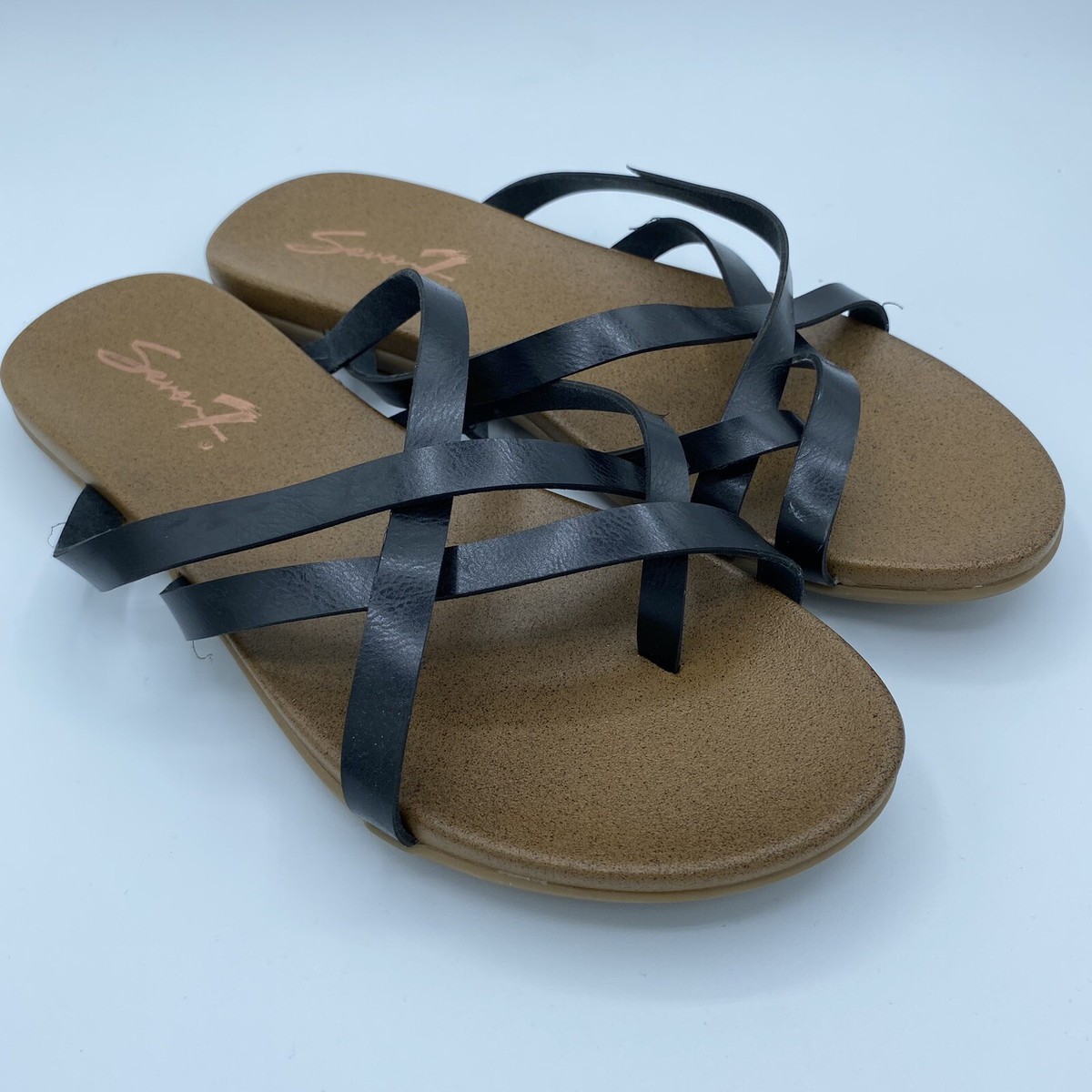 Seven7 Black Leather Sandals Strappy Flip Flops Womens Size