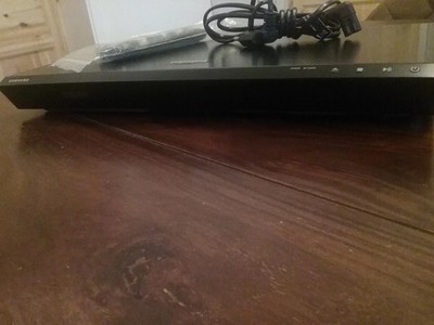 Samsung UBD-K8500 4K Ultra HD 3D Blu-ray Player