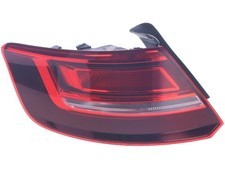 Feu arrière Audi V8