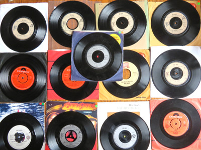 Job Lot  11 x Bee Gees  All NEAR MINT - MINT  Superb Value   Titles listed below