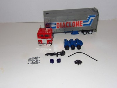 BATTLE CONVOY OPTIMUS PRIME TAKARA TRANSFORMERS DIACLONE NEAR COMPLETE