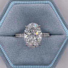 6Ctw Oval-Cut Lab Grown Diamond EF/VS1 Hidden-Halo Wedding Ring 14K White Gold