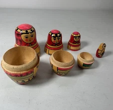 Vintage Russian Nesting Dolls Set of 4 Hand Painted Wooden Collectible Display