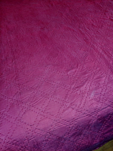 Pottery Barn Washed Velvet & Silk Diamond Channel Stitched F/Q Quilt 88x94 - Picture 13 of 15
