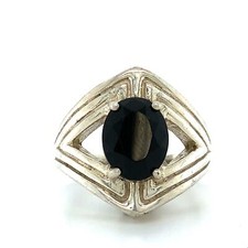 Vintage Sterling Oval cut Black Onyx Gemstone Modernist Artisan Ring Band 8 1/4