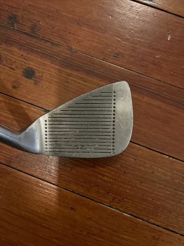 Square Two Lady Rave Posiflow Oversize Sand Wedge / Ladies Graphite LH - Picture 3 of 8