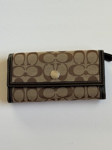 COACH vintage Signature Jacquard Canvass Trifold Wallet