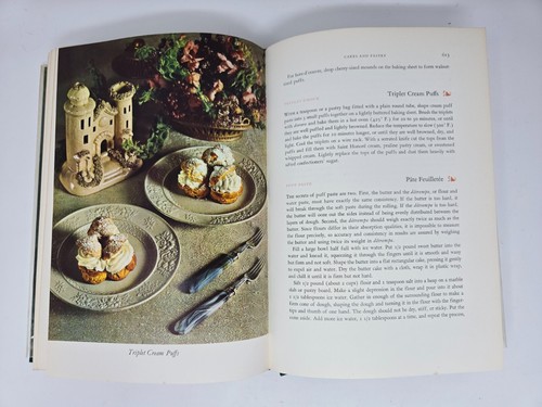 Vintage GOURMETS MENU COOKBOOK 3rd Printing Gold Embossed 1969 Illustrated - Picture 14 of 14