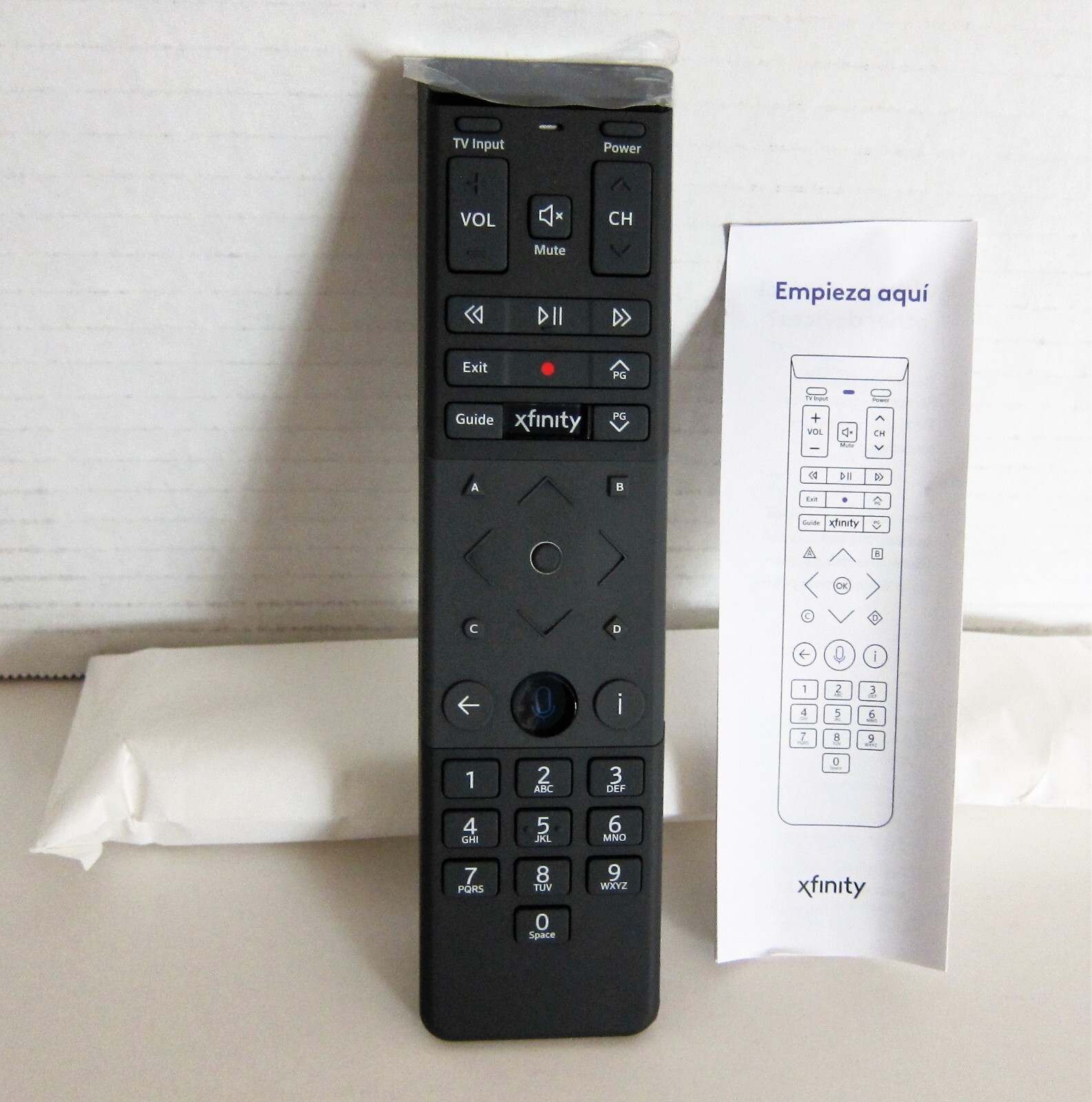 Comcast Xfinity XR15 Voice Remote Control + Batteries + Instructions