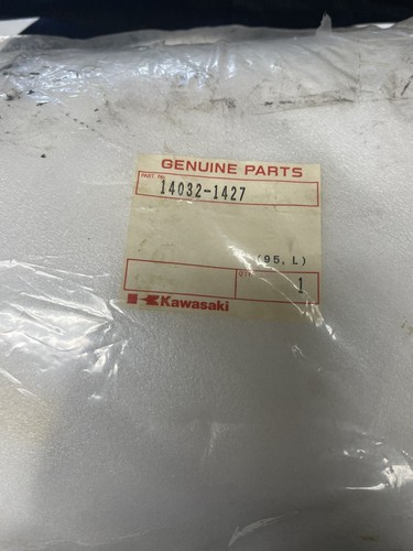 14032-1427 '96-03 Kawasaki ZX-7R ZX750 Clutch Cover OEM NEW - Bild 5 von 5