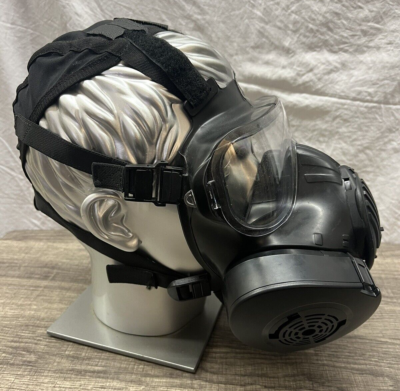 AVON M50 Gas Mask Small w/filters and voice amplifier adapter | eBay