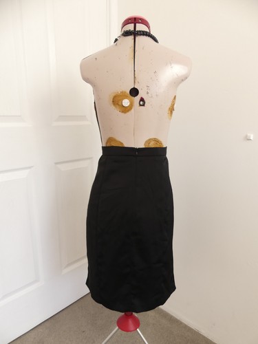 REVIEW Black Satin SKIRT Size 12 Pencil Straight Desk to Dinner Date Pleats - Picture 5 of 6