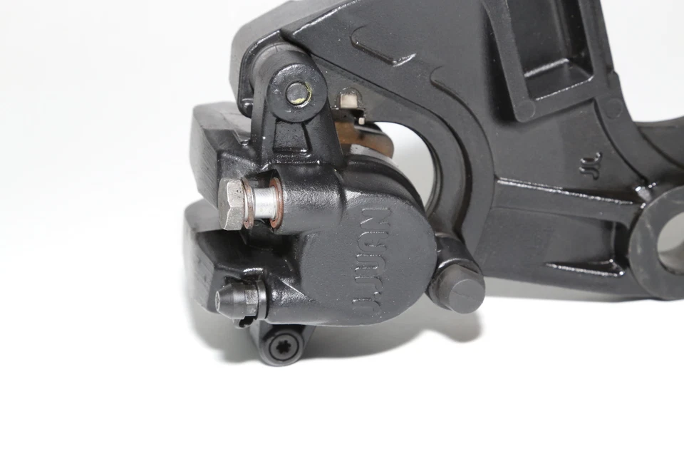 Pinza de freno trasera 22-23 Cf-moto Cf650 Adventura con soporte de montaje OEM Foto 2 de 4