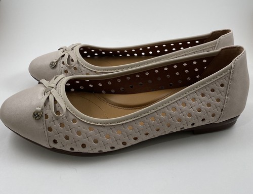 Patricia Nash Women's Size 6.5M (EU 36.5M) Bettina Round Toe Flats Bow Bone - Picture 3 of 10