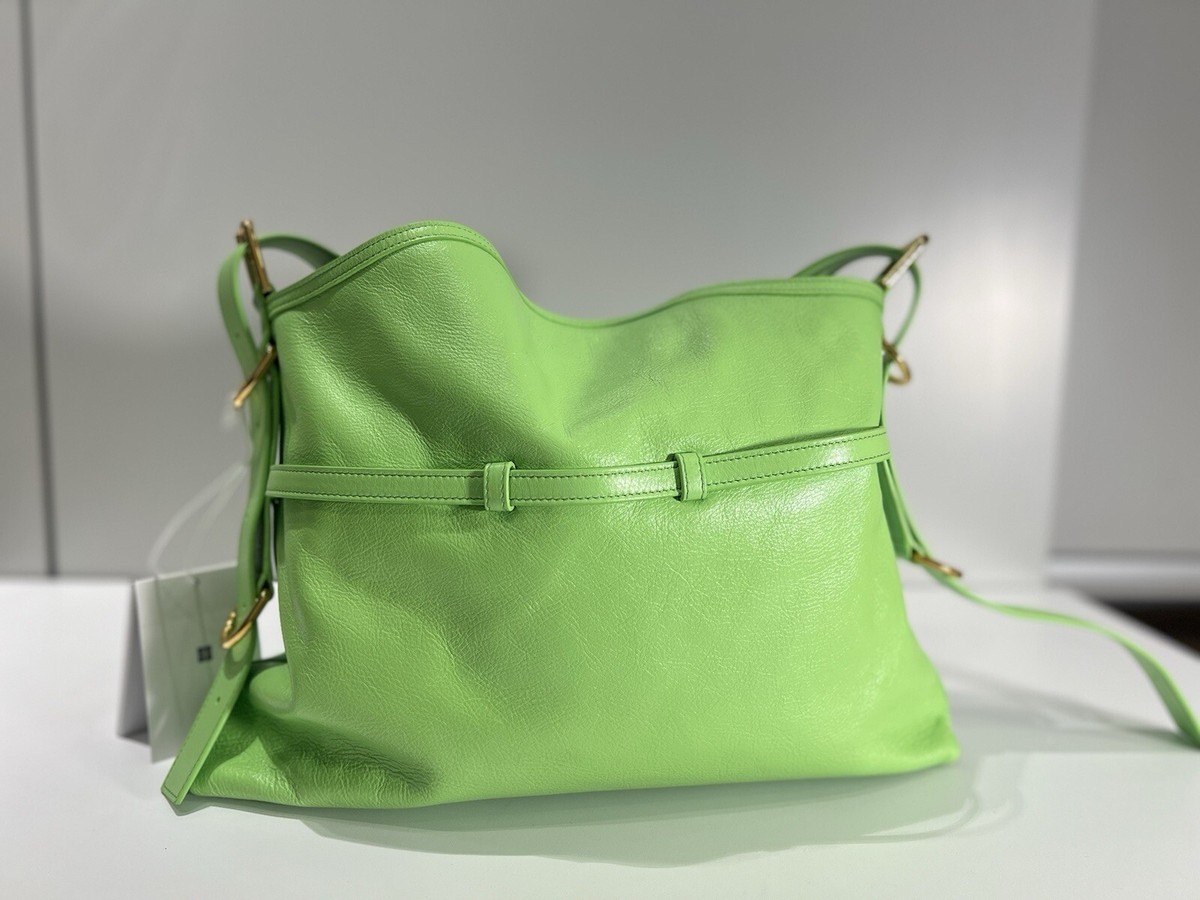 Givenchy Voyou Medium Shoulder Bag in Tumbled Leather Retail
