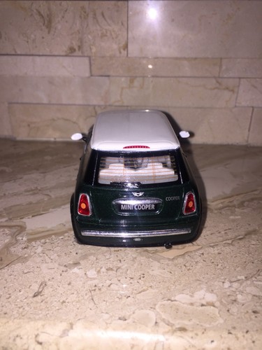 KINSMART MINI COOPER PULL BACK N GO CAR - Imagen 5 de 9