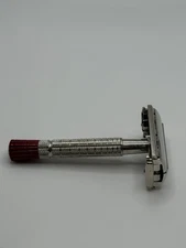 Vintage Gillette DE Razor Red tip Flare Twist To Open,Code B4