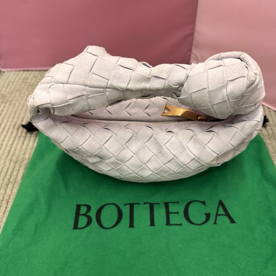 Bolso BOTTEGA VENETA Jodie Mini Hobo Tiza Intereciato Napa Caramelo Asa Superior Foto 4 de 4