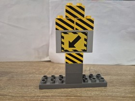 LEGO DUPLO 4964 Highway Help *Incomplete*