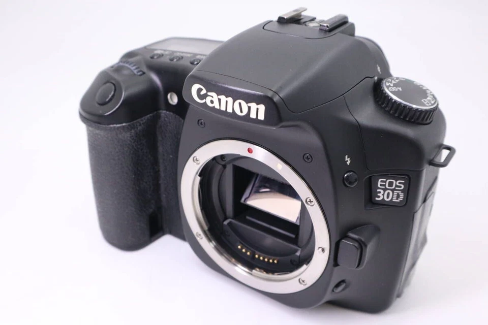 Canon EOS 30D Digital SLR Camera 8.2MP Black Body Only w Battery Charger Cap #26 - Image 3 of 4