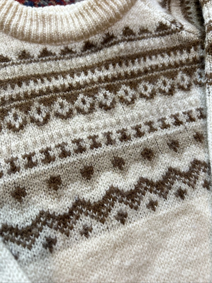 Suéter de lana vintage Saks Fifth Avenue para niños pequeños Fair Isle hecho en Bélgica Foto 2 de 4