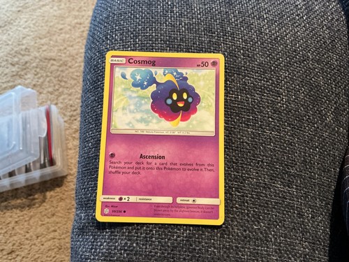 Cosmog #99 Pokemon Cosmic Eclipse - Picture 1 of 2