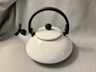 LE CREUSET Classic Whistling White Enamel on Steel Zen Tea Kettle 1.6 Qt. 1.5 L