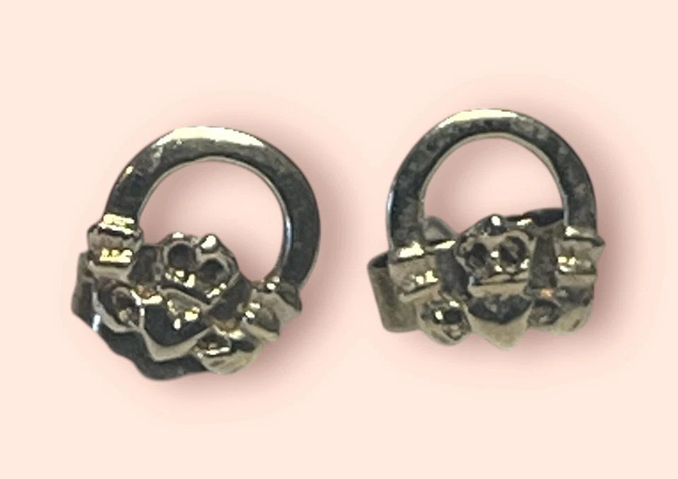 Real Solid 14K Yellow Gold Polished Claddagh Irish Celtic Symbol Post Earrings - Image 3 of 4