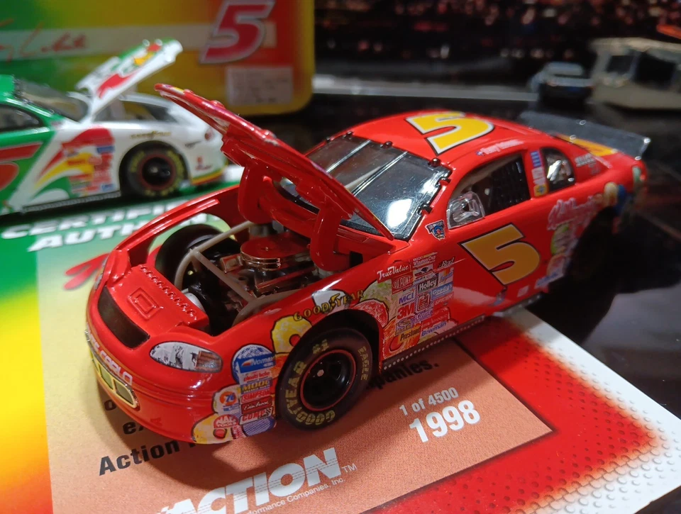 Action Kellogg's Terry Labonte 1998 1 Of 4500 , 1:32 Die Cast China  2 Car... - Image 2 of 4