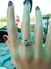Vintage sterling silver cz dainty ring very pretty sz 7 1/2