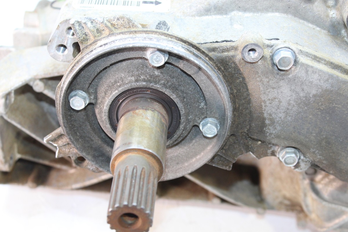 Can Am Maverick X3 XDS XRS Transmission Trans Gearbox OEM