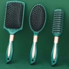 Anti-static hairbrush for women  men designed for styling and detangling.