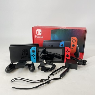 Nintendo Switch Original Handheld Console Black 32GB w/ Charger - Good Condition