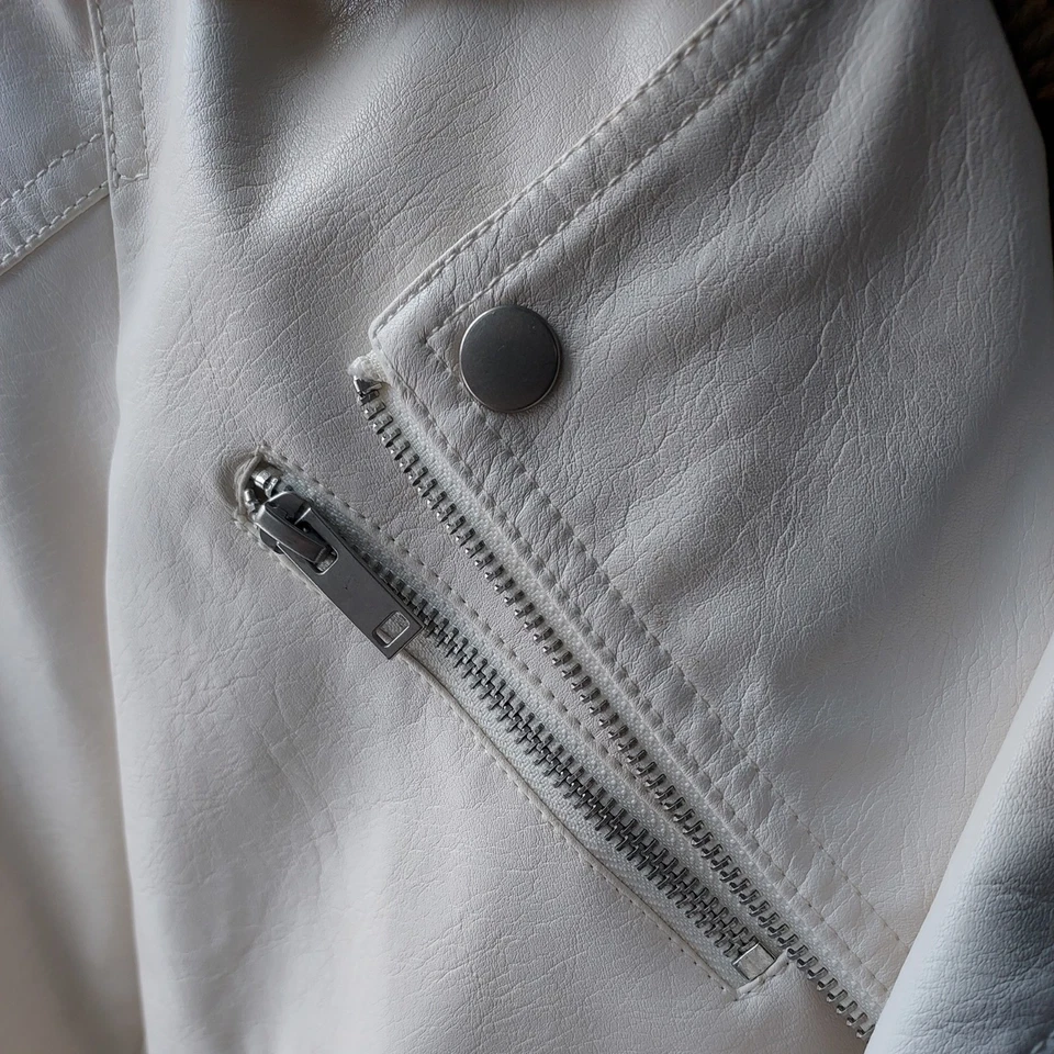 Chaqueta Nanette Lepore blanca imitación cuero cremallera diagonal talla 10 para mujer -  Foto 2 de 4