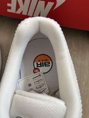 Nike Air Max DN (W) taglia UK 7,5 bianco argento metallizzato - nuove π¦ - Foto 5 di 8