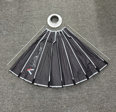 Aputure Light Dome SE Softbox - 16-Sided modifier with a 33.5'' Diameter