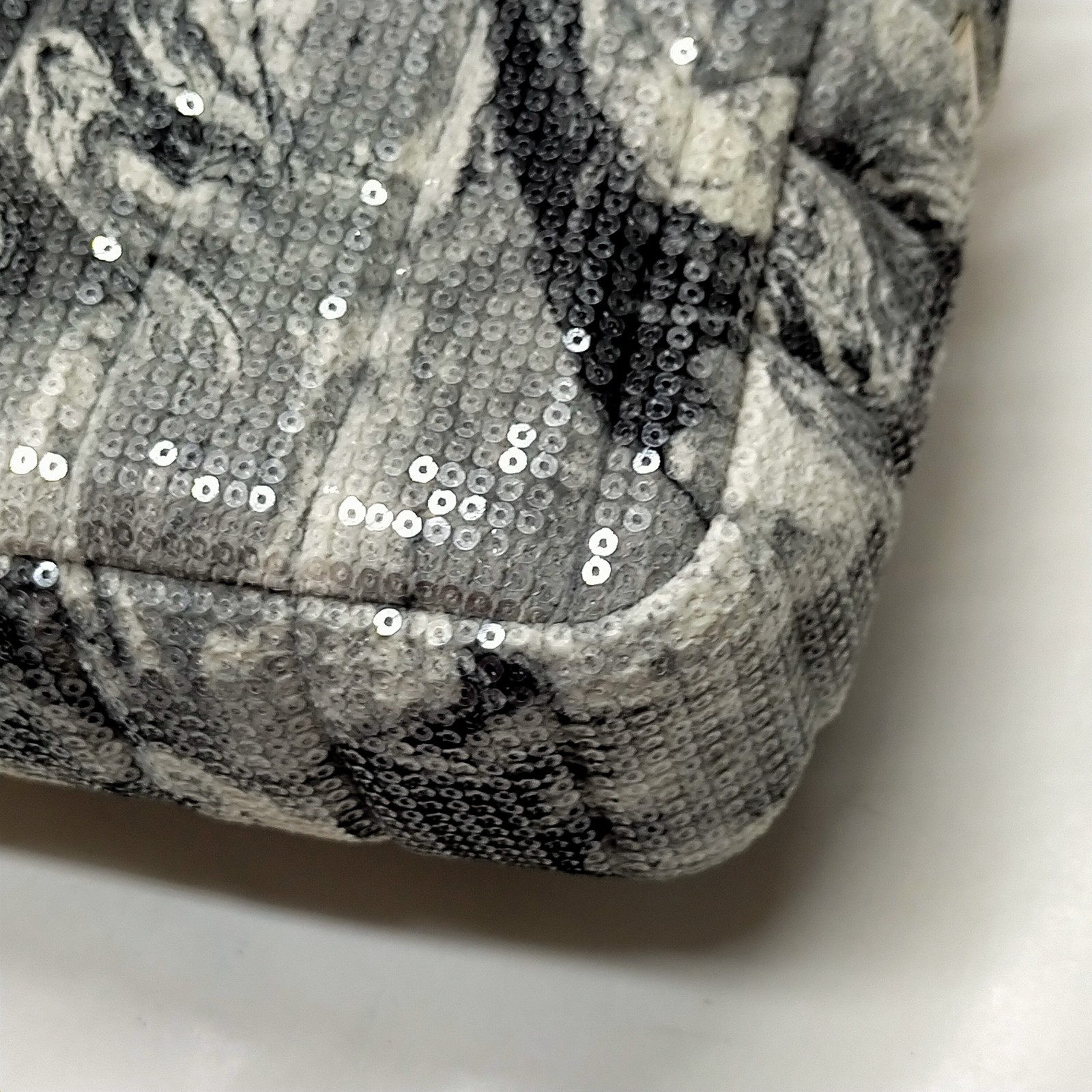 Fendi Shoulder Bag Gray Sequins 3276760 — image 8
