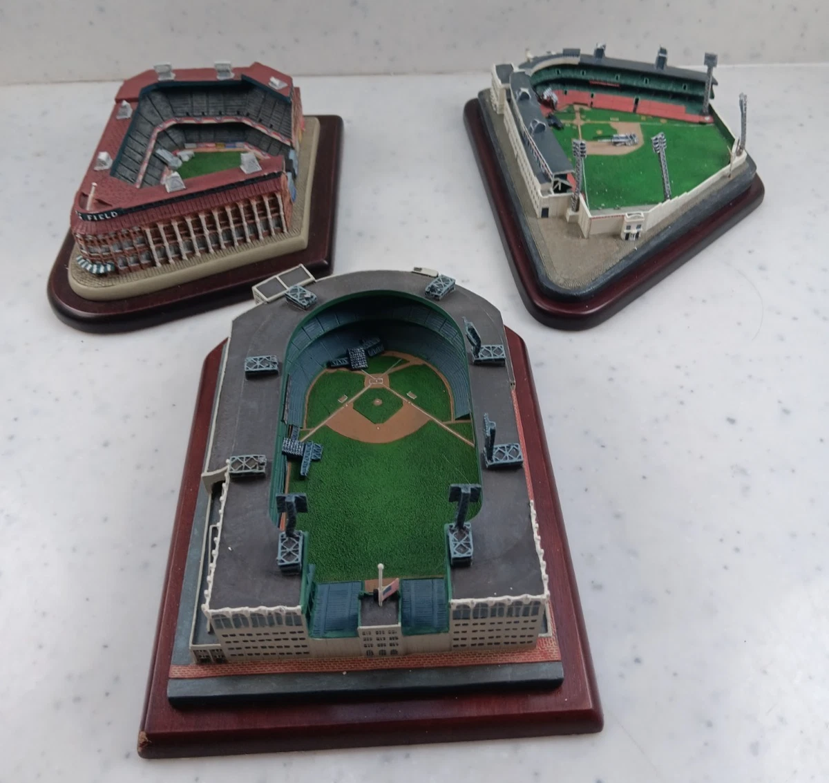 OG　ミルウォーキーカウンティスタジアムミニチュア フィギュア Danbury Mint Stadiums products for sale | eBay