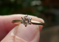 Vintage 14K Yellow Gold  Natural Diamond Ring - Size 6.5