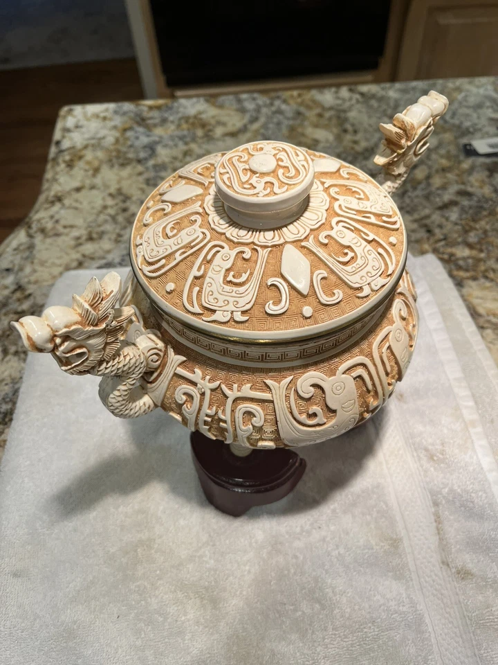 Vintage Chinese porcelain enamel dragon footed bowl urn wood base stand with lid - Image 2 of 4