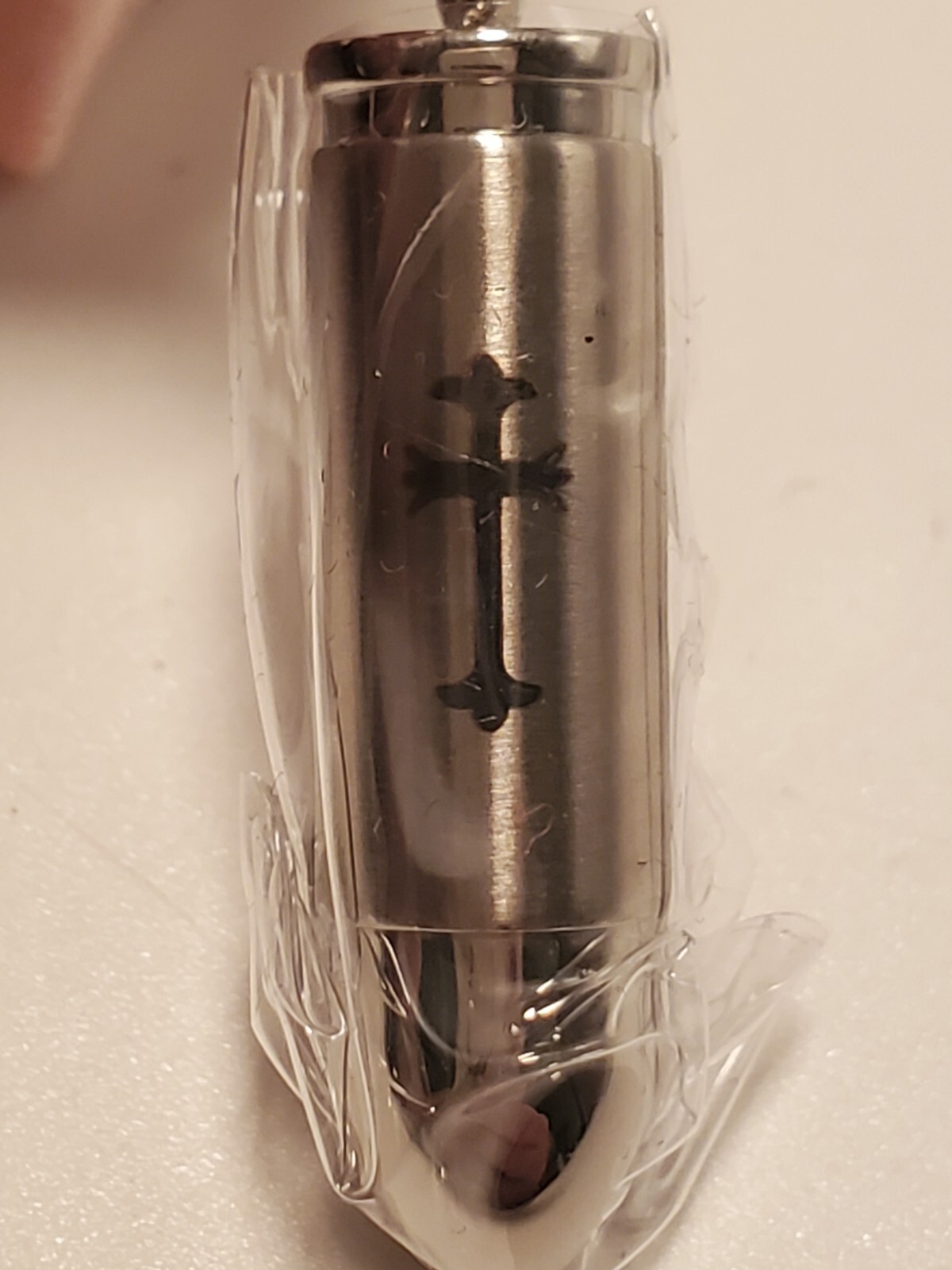 BGAFLOVE Pet Memorial Necklace Kit with Bullet Urn and Cross Design Fill Tool