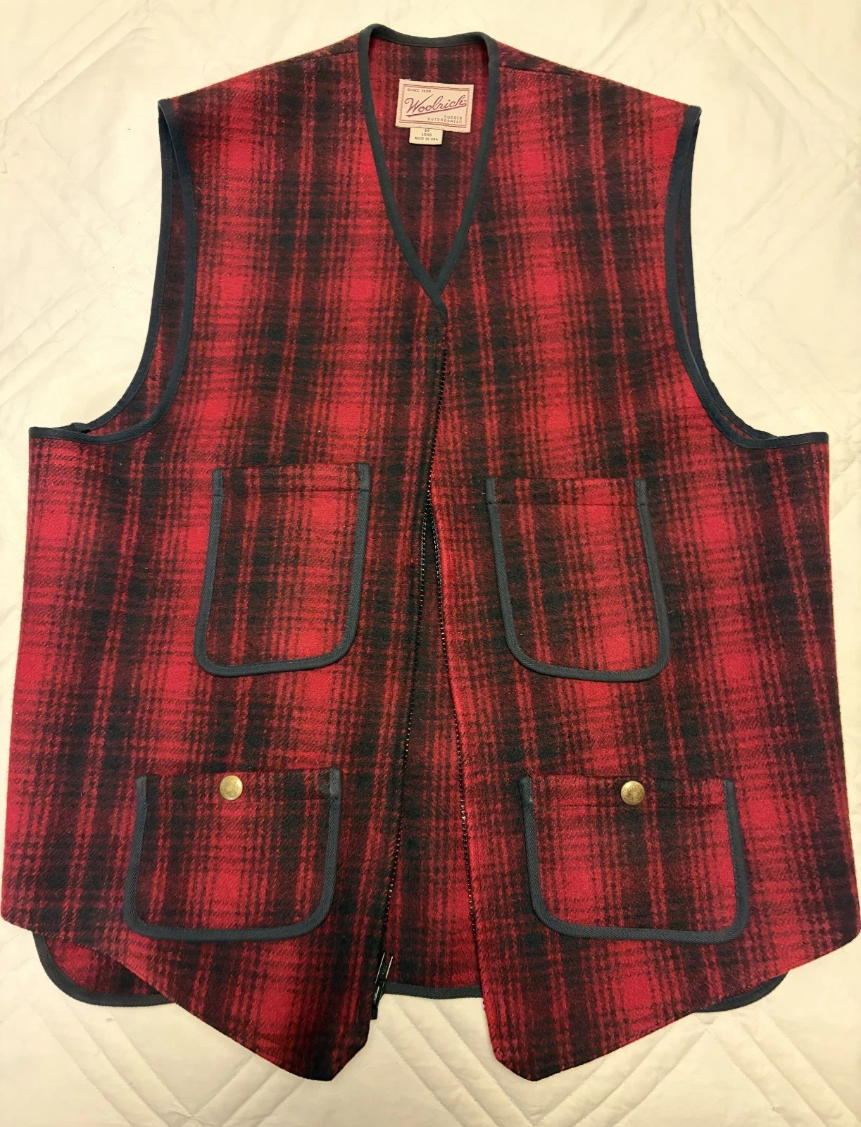 Woolrich Vest Men’s Medium Long Red Black Buffalo Plaid Wool Pockets - USA