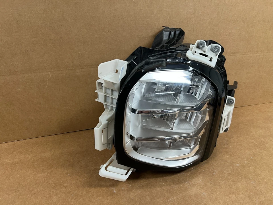 OEM 2022 2023 2024 MITSUBISHI OUTLANDER FARO LED IZQUIERDO LH *DAÑO* Foto 2 de 4