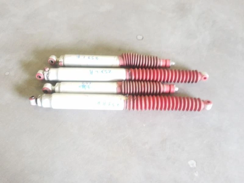 Juego Amortiguadores Delanteros Traseros Ajustables Rancho RS999042 | 05-22 Ford F250 F350 Foto 4 de 4