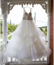 Essense of Australia D2259 Wedding Dress 10 Ivory Beaded Ball Gown Tulle Skirt