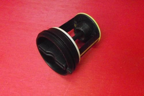 Waschmaschine INDESIT WA135UK ABLAUFPUMPE FILTER