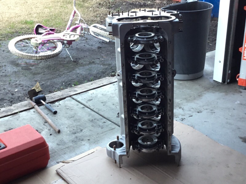 Lamborghini espada engine block