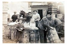 rp03131 - Packing Fish at Newlyn , Cornwall - print 6x4
