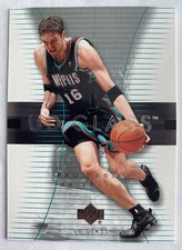 2003-04 UD Glass Pau Gasol #27 Memphis Grizzlies Upper Deck Basketball Card